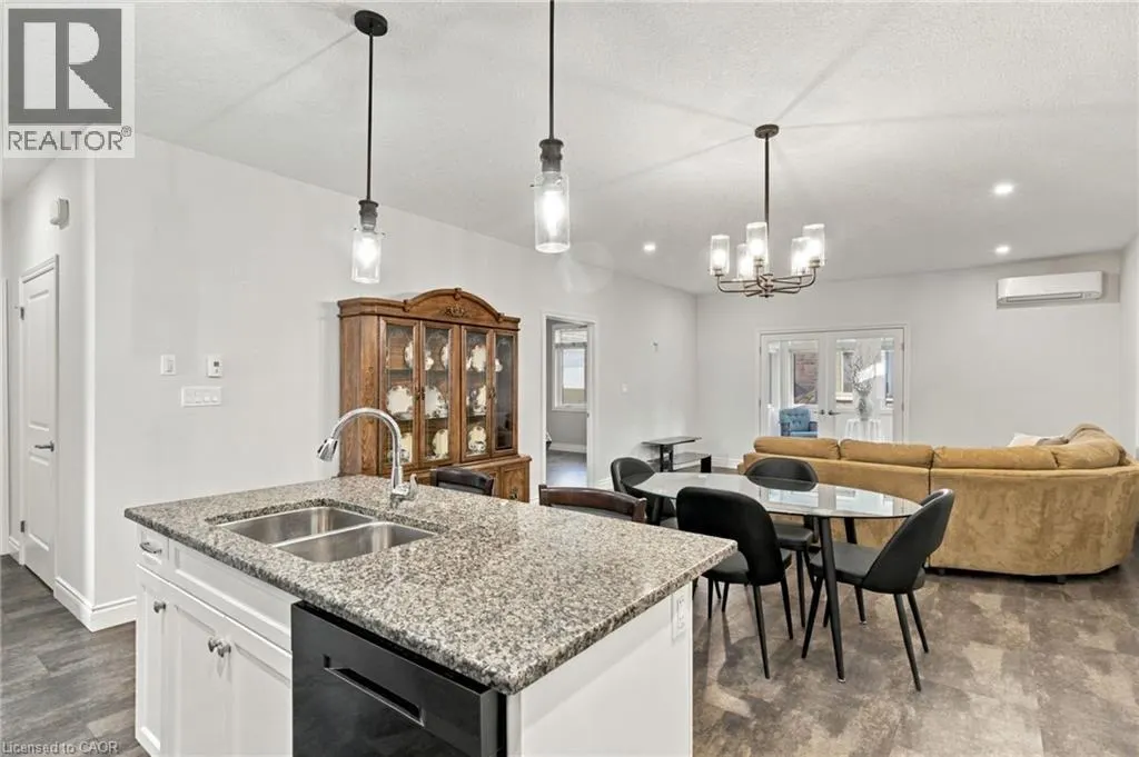 375 MITCHELL Road S Unit# 47 #47