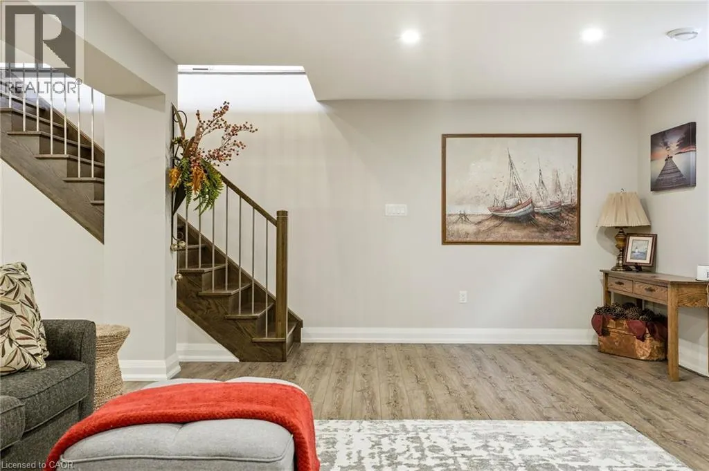 42 CARLTON Avenue