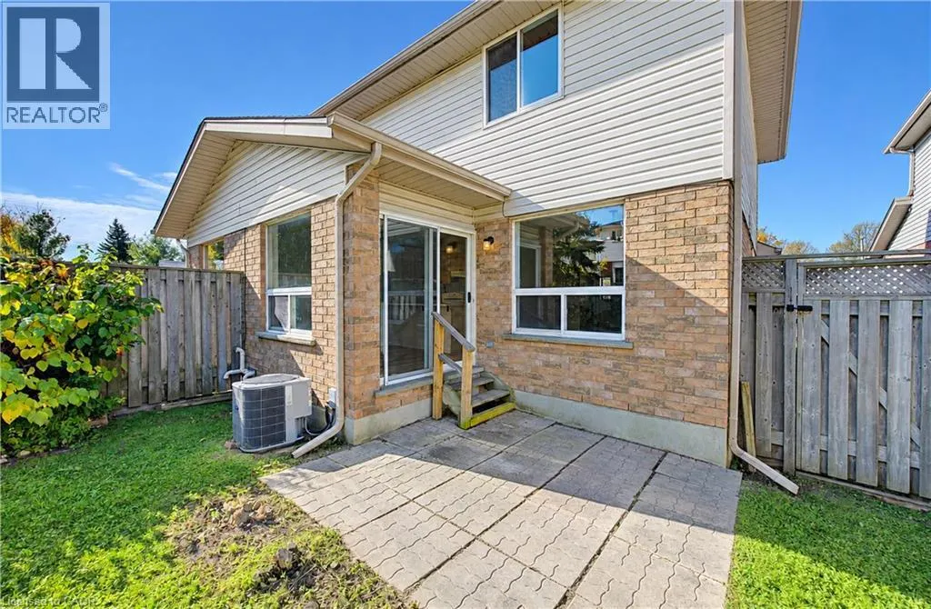 61 CHESTERTON Lane