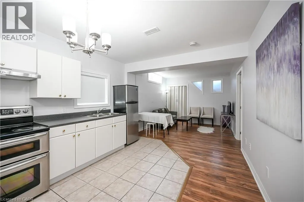 296 WINTERBERRY Drive Unit# Lower #Lower