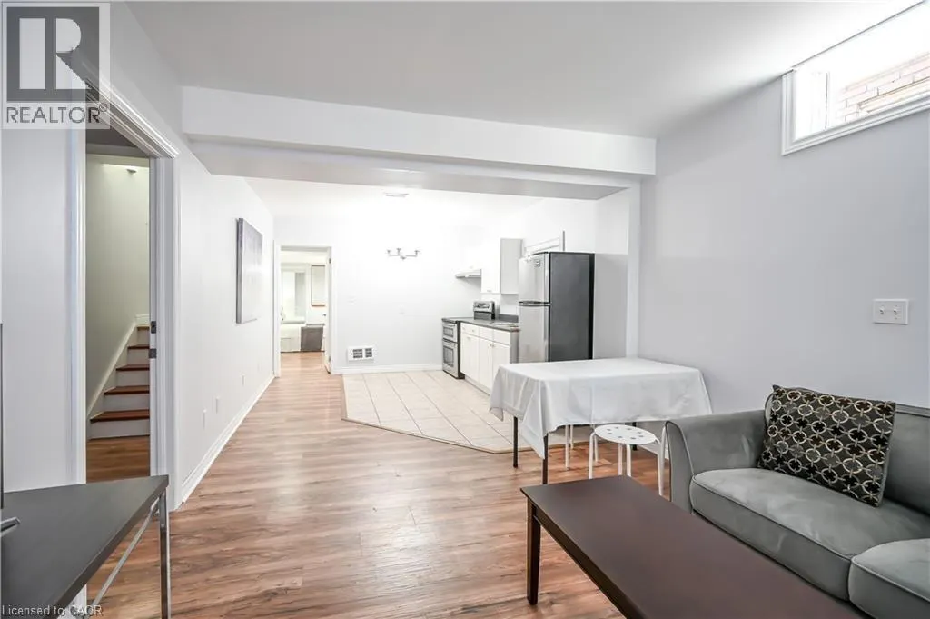 296 WINTERBERRY Drive Unit# Lower #Lower