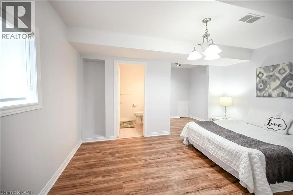 296 WINTERBERRY Drive Unit# Lower #Lower