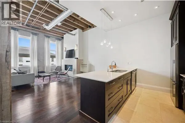 25 CONCESSION Street Unit# 204 #204