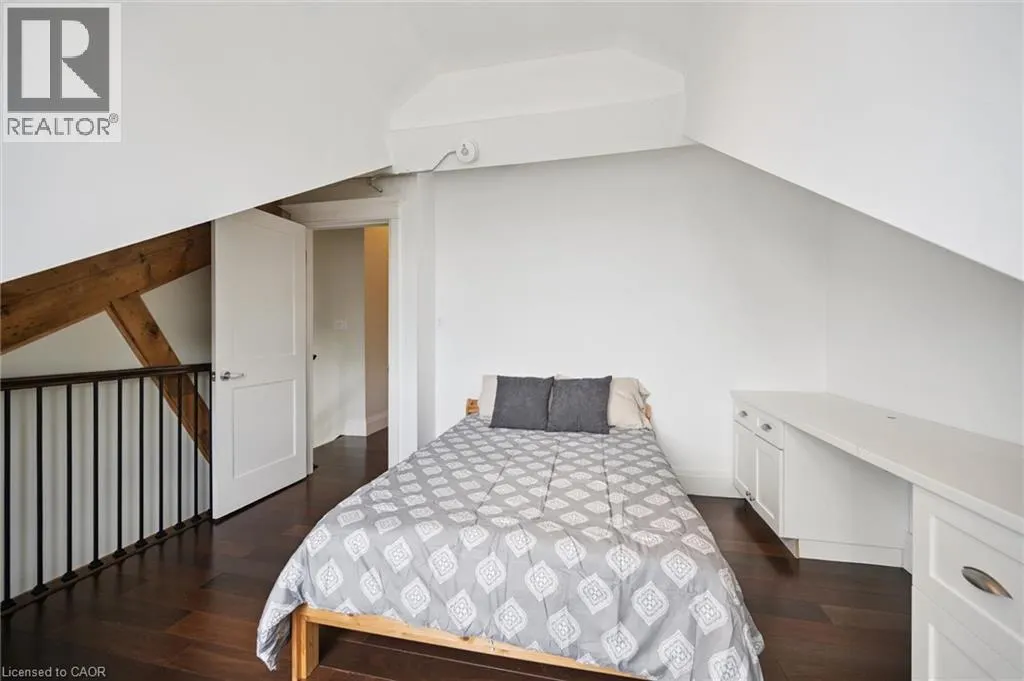 25 CONCESSION Street Unit# 204 #204