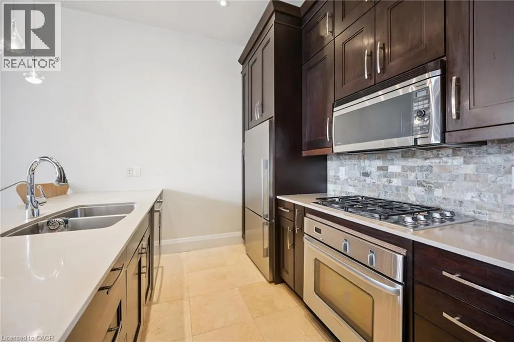 25 CONCESSION Street Unit# 204 #204