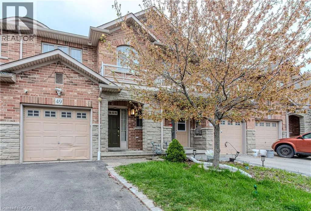 49 MARINA POINT Crescent