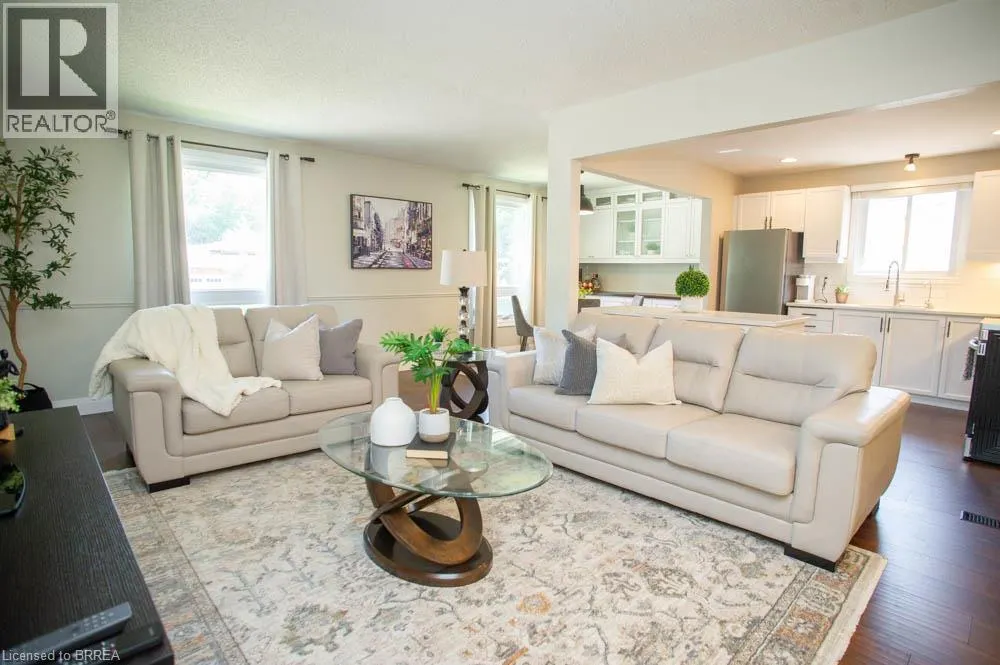 27 MYRTLEVILLE Drive