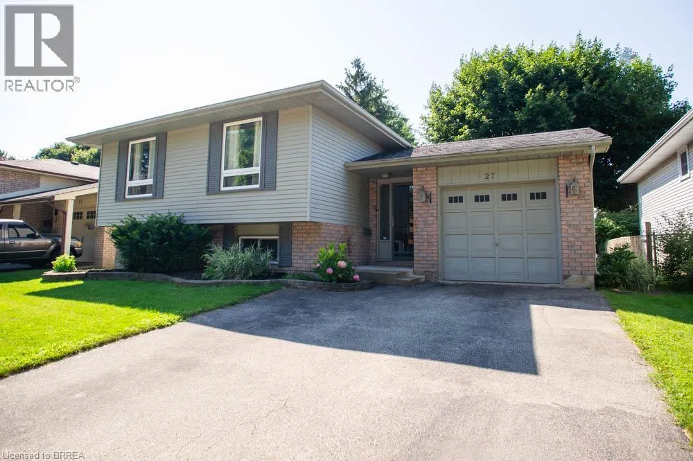 27 MYRTLEVILLE Drive