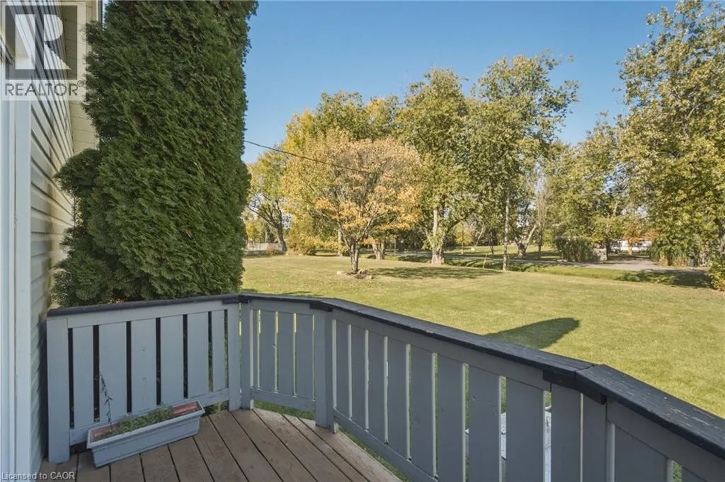 1022 LAKESHORE Road