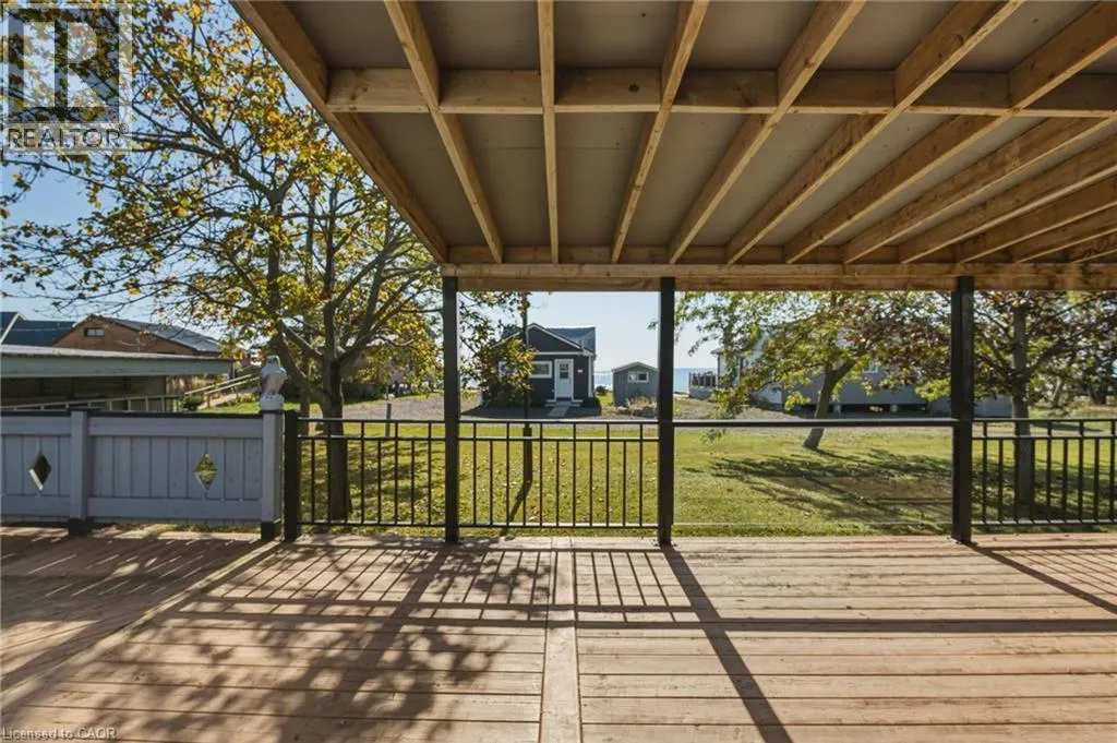 1022 LAKESHORE Road