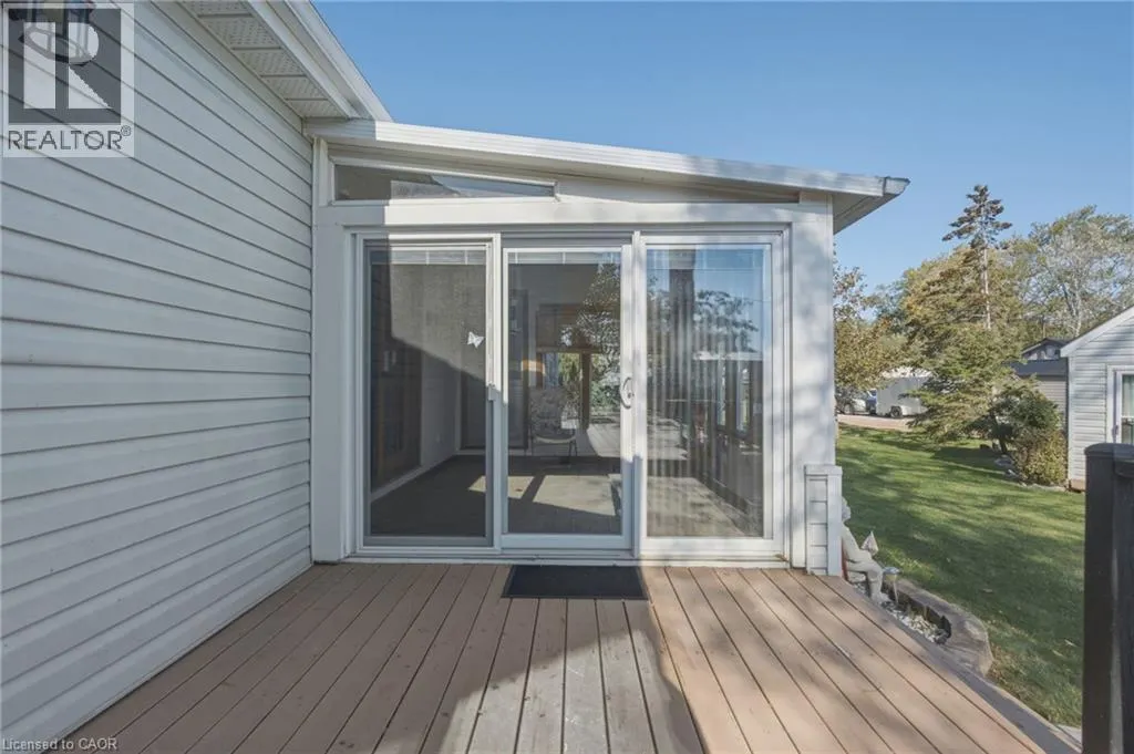 1022 LAKESHORE Road