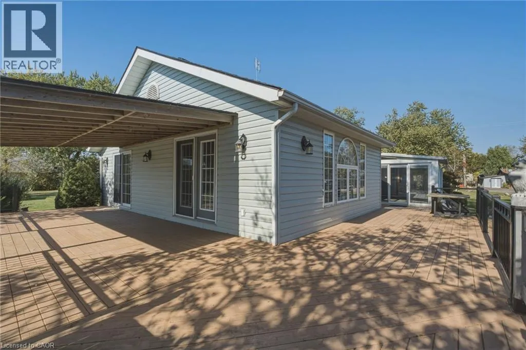 1022 LAKESHORE Road
