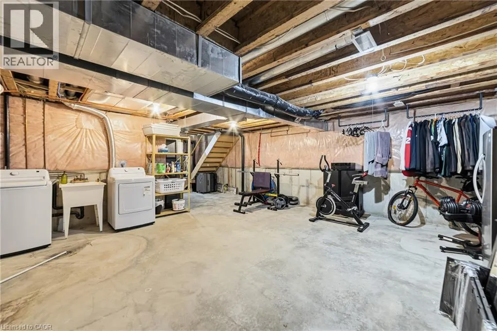 1335 GUELPH Line Unit# 6 #6