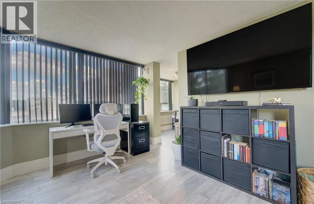 3227 KING Street E Unit# 409 #409