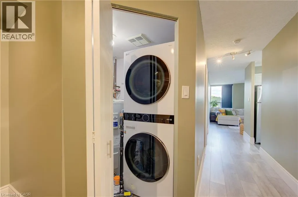 3227 KING Street E Unit# 409 #409