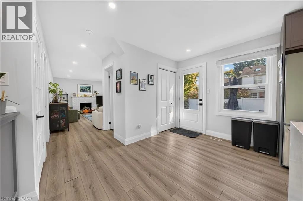 192 WALDONCROFT Crescent
