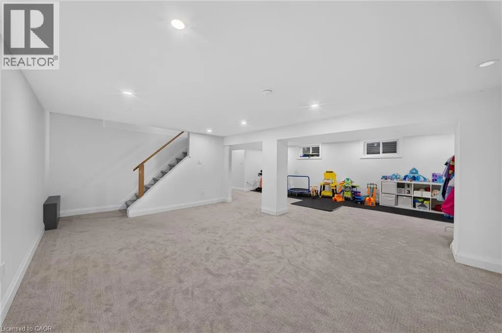 192 WALDONCROFT Crescent