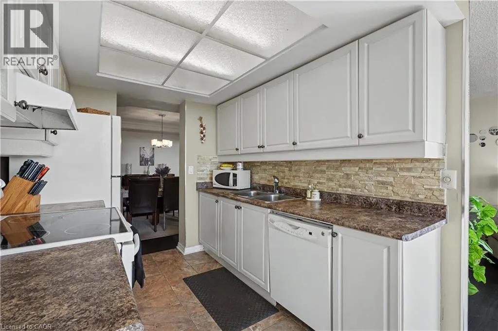 45 KINGSBRIDGE GARDEN Circle Unit# 2407 #2407