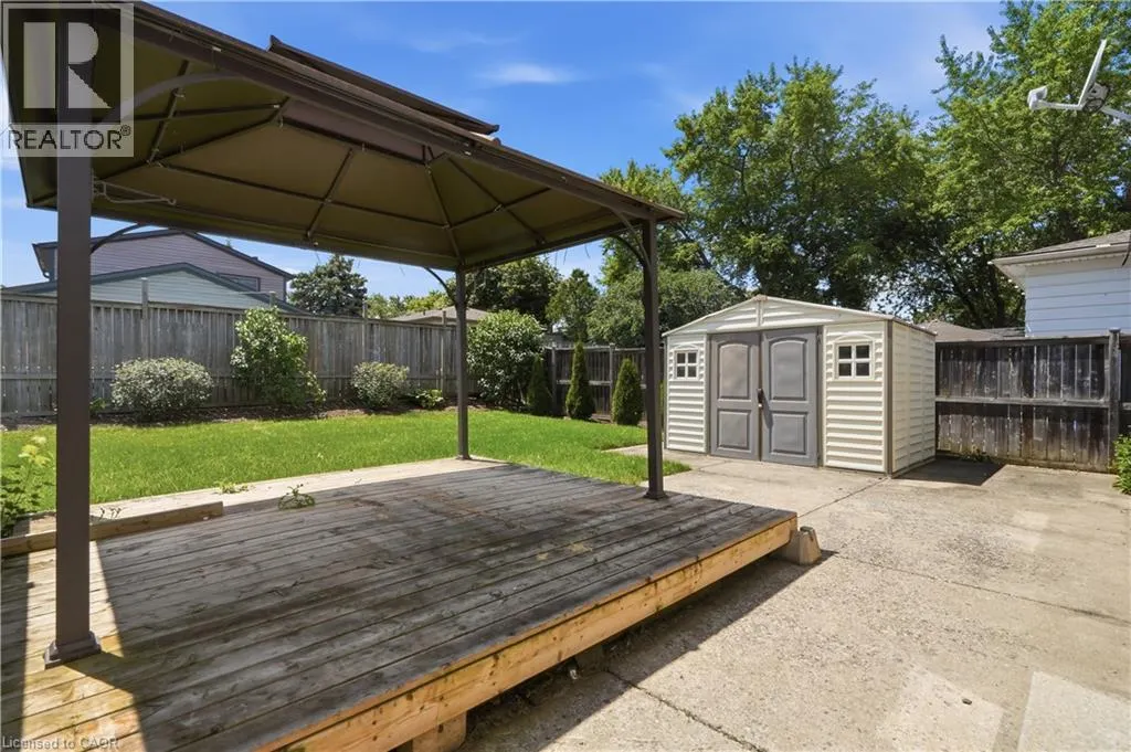 3 PRIDEAUX Street