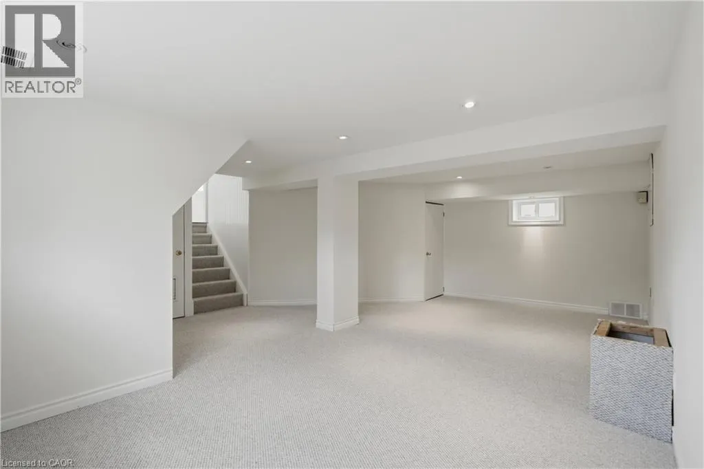 3 PRIDEAUX Street