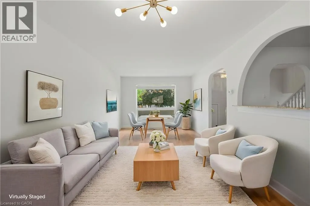 3 PRIDEAUX Street