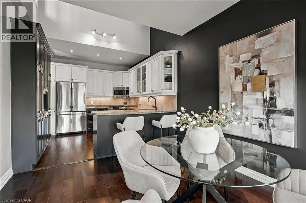 80 FAIRWOOD Place W