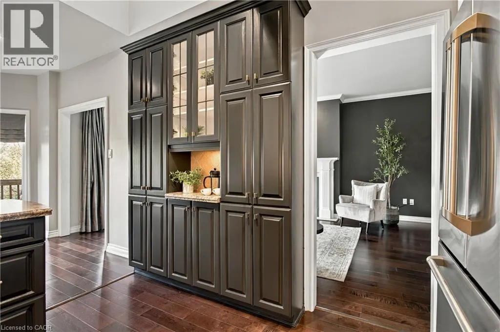 80 FAIRWOOD Place W
