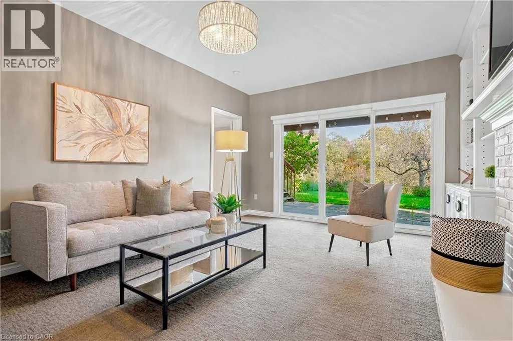 80 FAIRWOOD Place W