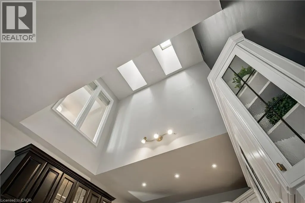 80 FAIRWOOD Place W