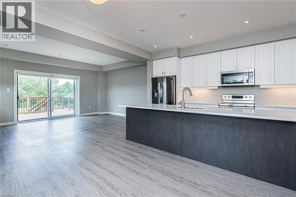 877 ROBERT FERRIE Drive