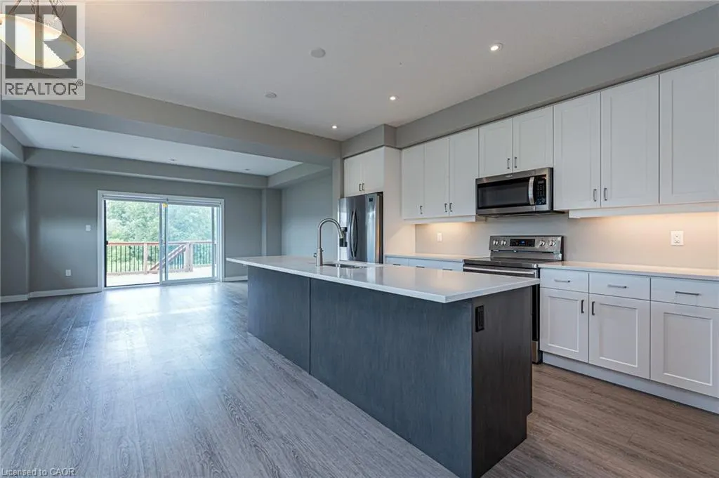 877 ROBERT FERRIE Drive