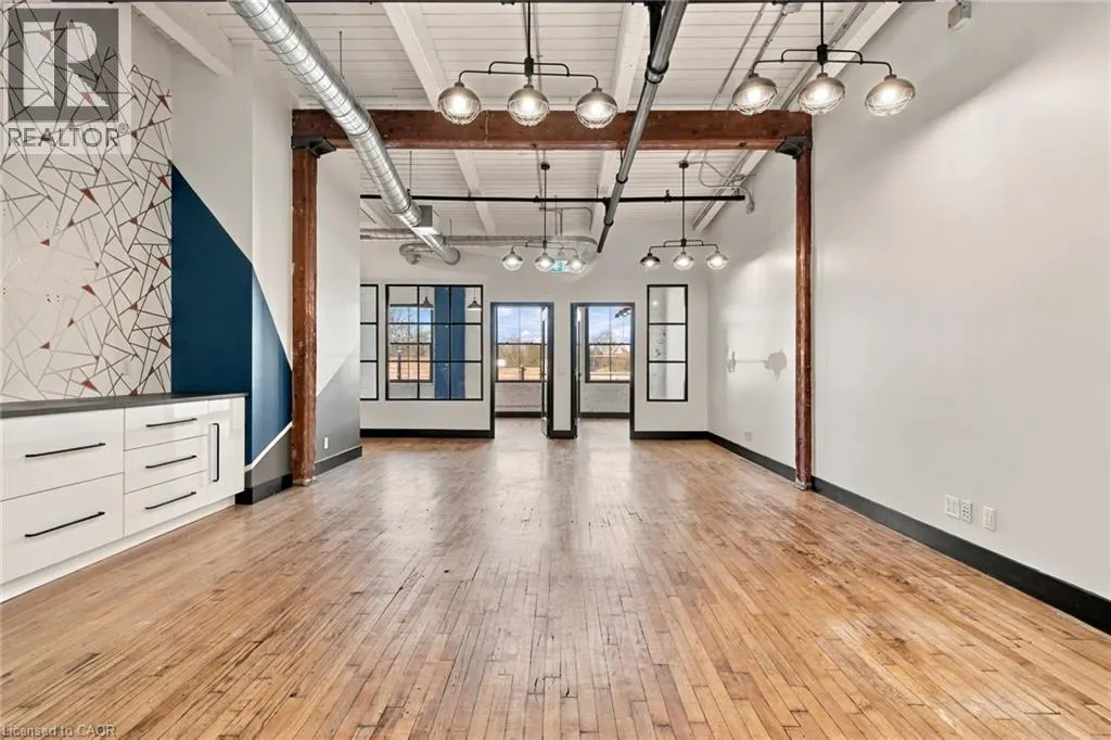 135 GEORGE Street N Unit# 202 #202