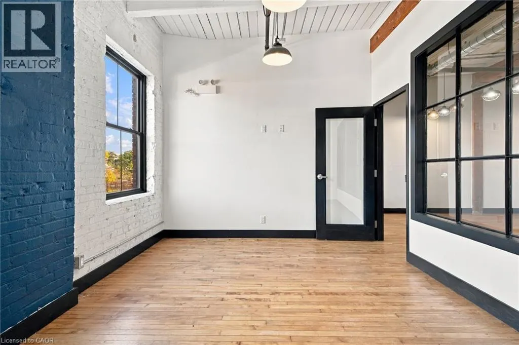 135 GEORGE Street N Unit# 202 #202
