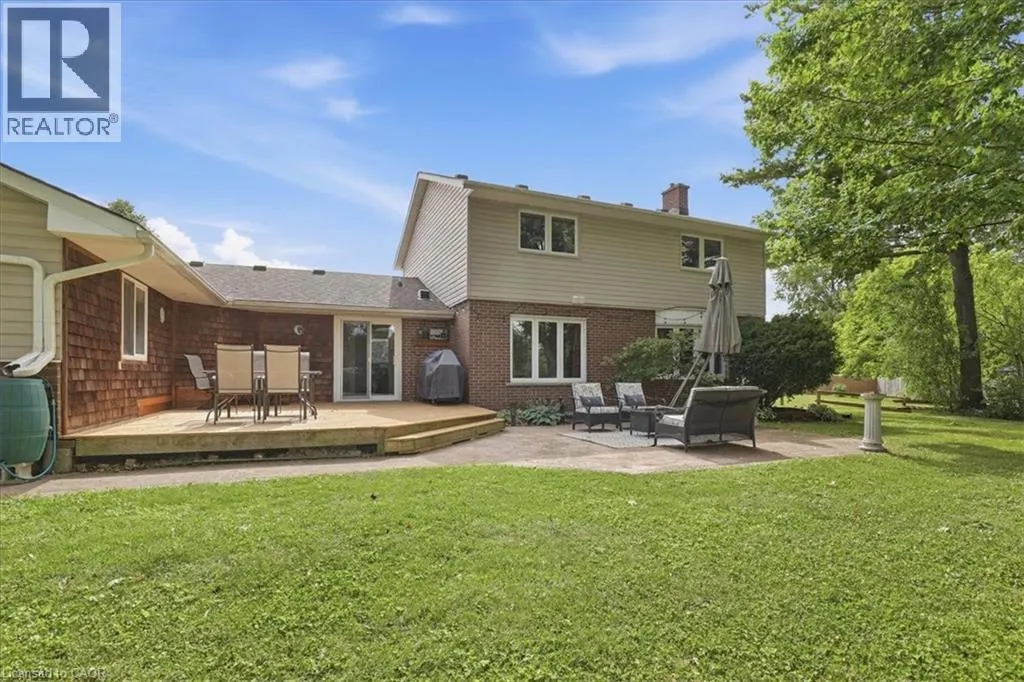 38 LYLE Place