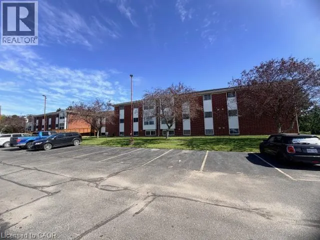 60 DONLY Drive S Unit# 301 #301