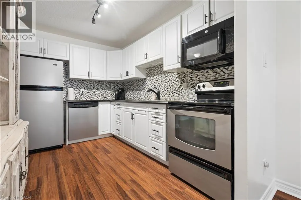 81 MILLSIDE Drive Unit# 206 #206