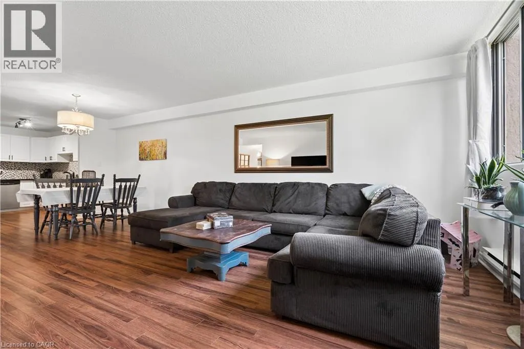 81 MILLSIDE Drive Unit# 206 #206