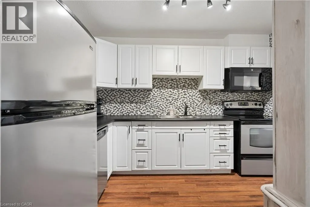 81 MILLSIDE Drive Unit# 206 #206