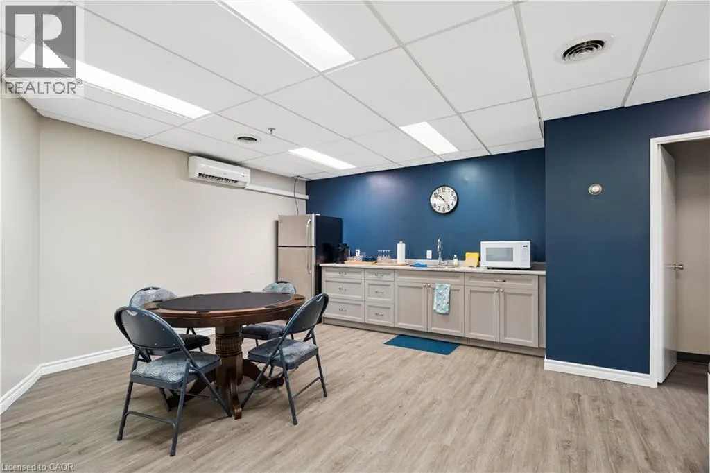 81 MILLSIDE Drive Unit# 206 #206