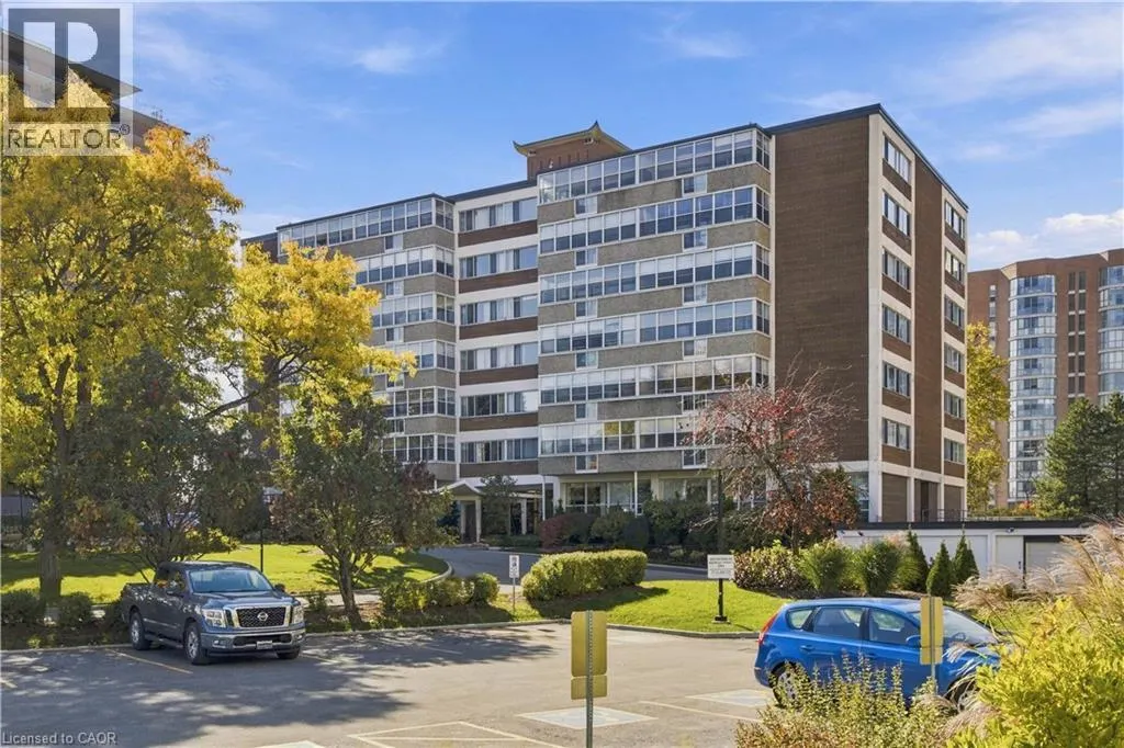 45 WESTMOUNT Road N Unit# 202 #202