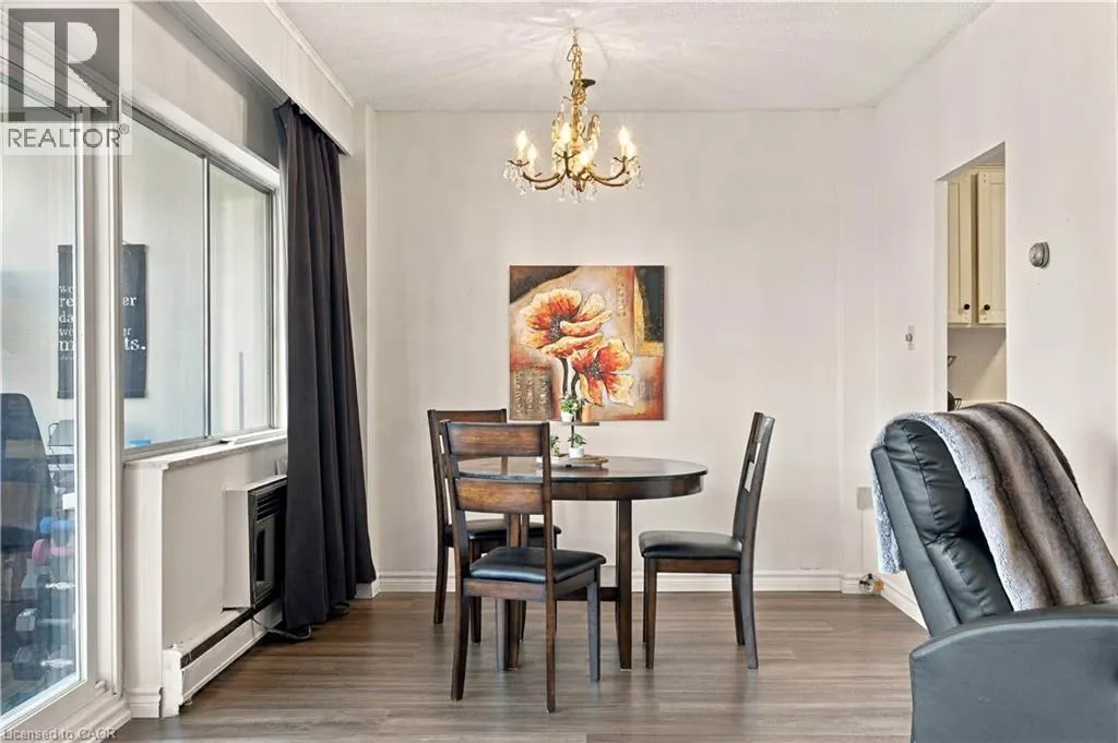 45 WESTMOUNT Road N Unit# 202 #202