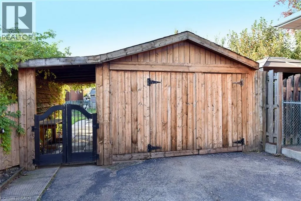 161 JULIAN Avenue