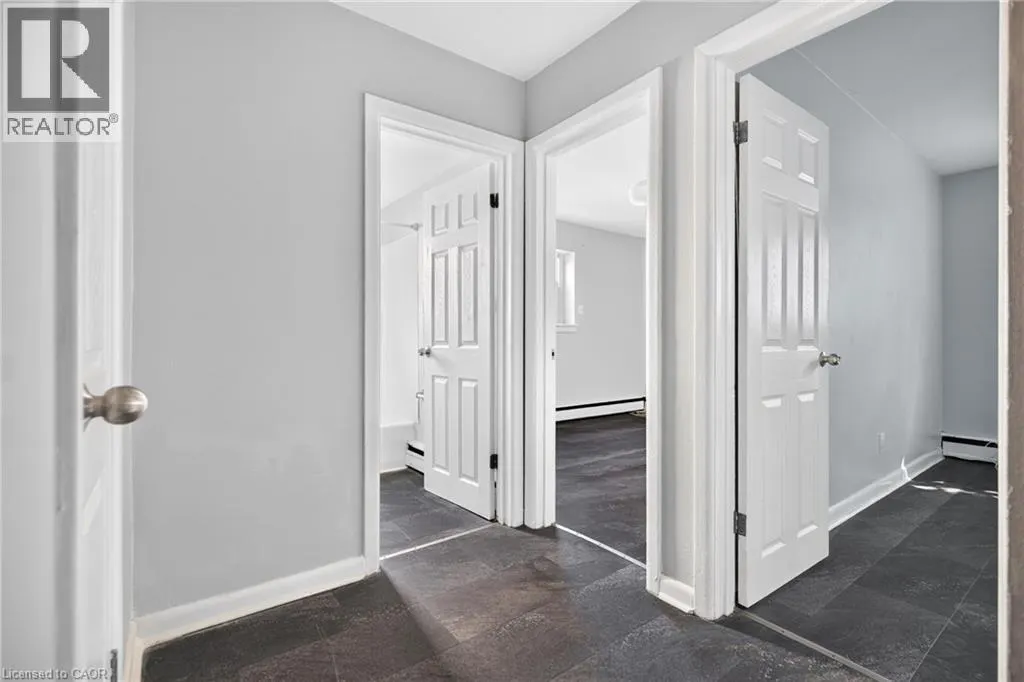 3 APPLEWOOD Avenue Unit# 1 #1