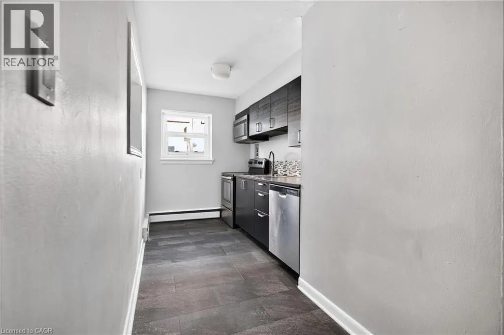 3 APPLEWOOD Avenue Unit# 1 #1