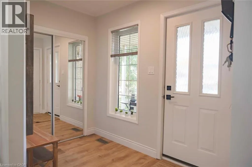 729 FAIRWAY Court