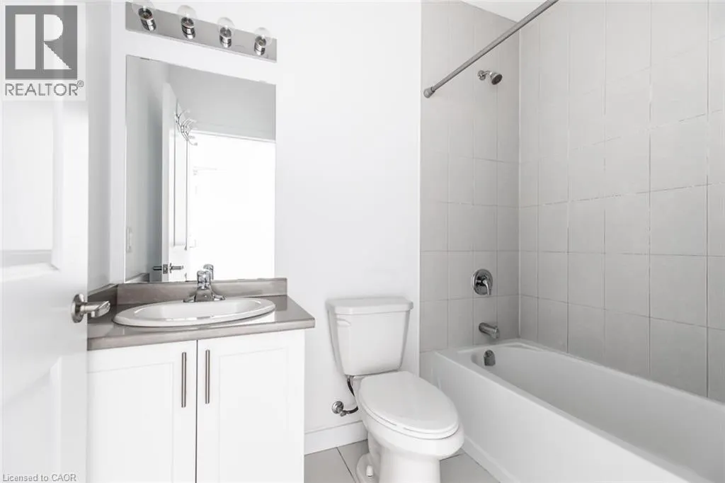 450 DUNDAS Street E Unit# 416 #416
