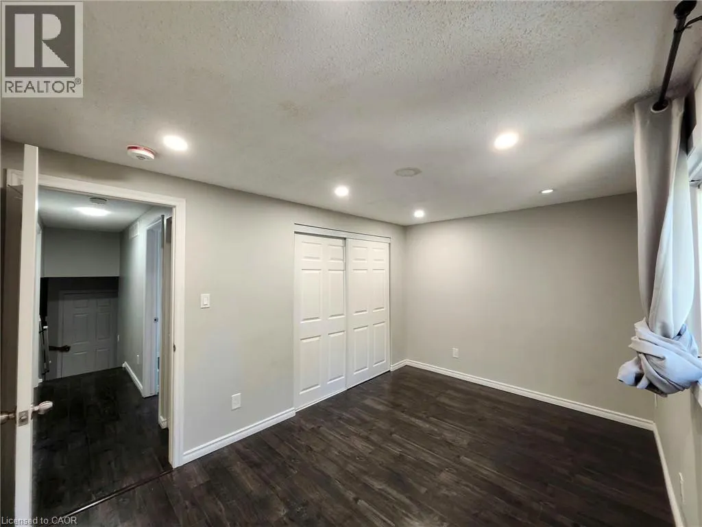31 OLD CARRIAGE Drive