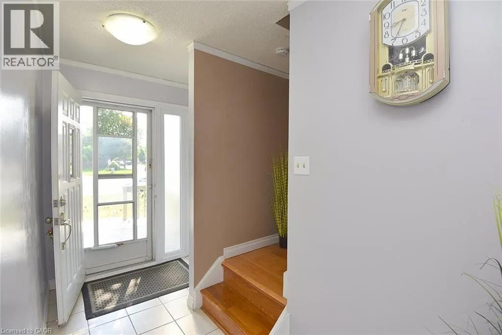100 GOLDEN ORCHARD Drive