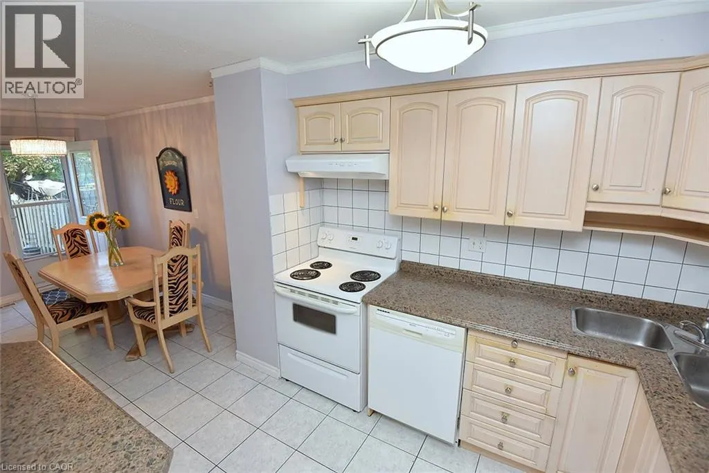 100 GOLDEN ORCHARD Drive