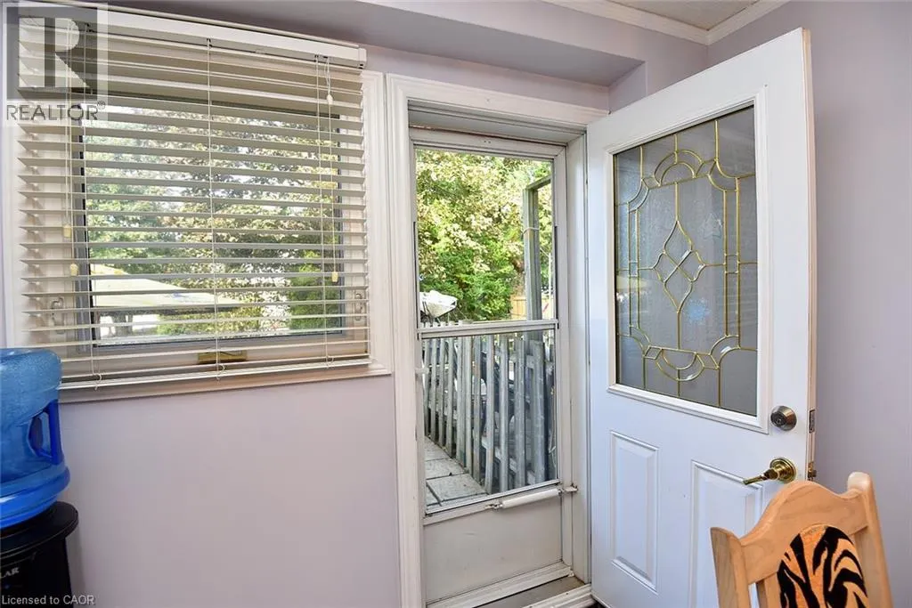 100 GOLDEN ORCHARD Drive